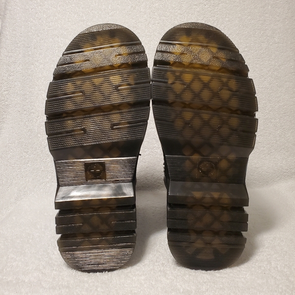 DR.MARTENS TARIK TOE GUARD UTILITY BOOTS - Picture 8 of 9